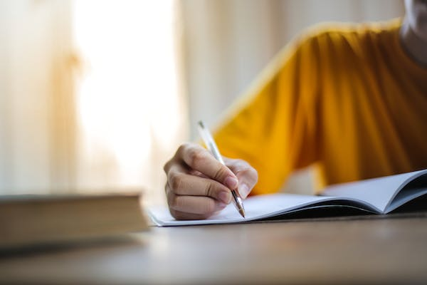 Mastering the Art of Essay Writing: A Comprehensive Guide to Success